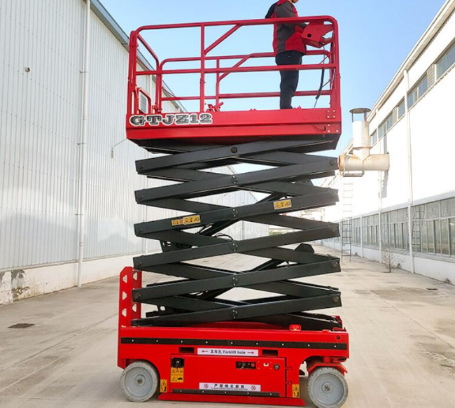 塔洋镇自行走移动式升降机